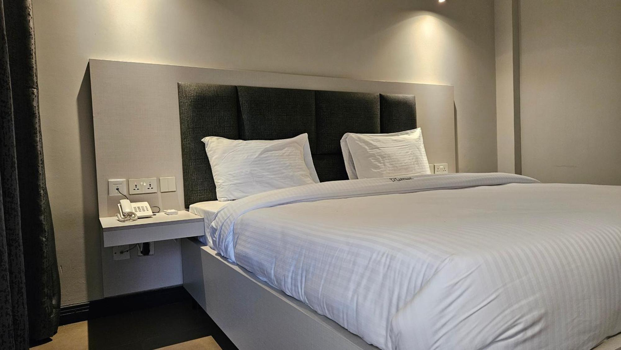 The Ivory Hotel Найроби Экстерьер фото